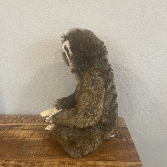 Melissa & Doug SLOTH 17" Realistic Plush Vinyl Claws Stuffed Animal hugging - Picture 5 of 10